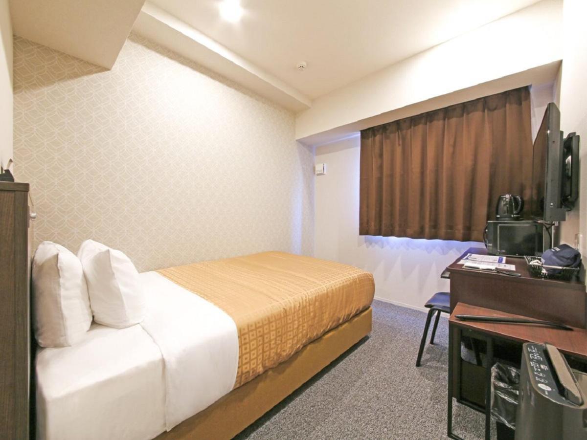 ホテル Livemax 千葉中央駅前 3*